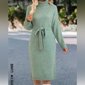 Super cute sweater dress, very warm